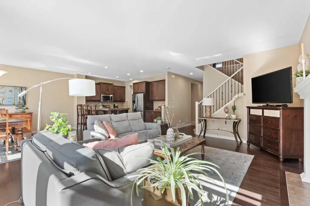 58 Auburn Glen Circle SE Calgary AB T3M 0K8