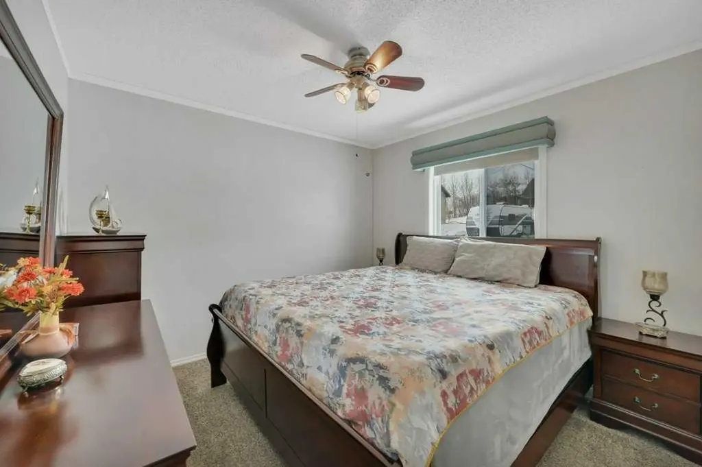 25054 Pine Lake Road S Rural Red Deer County AB T0M1R0