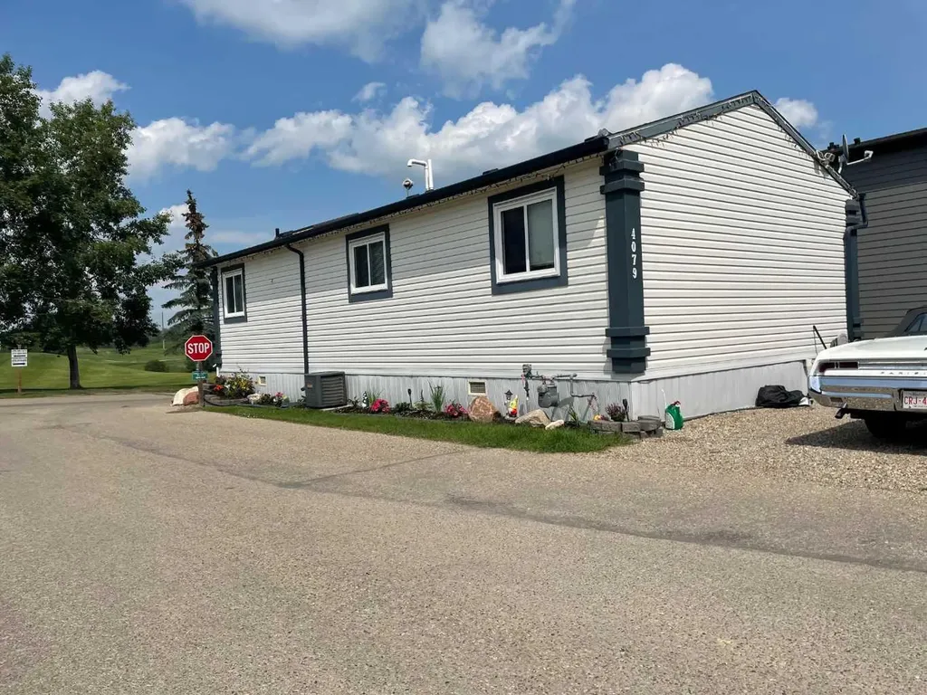 25054 Pine Lake Road S Rural Red Deer County AB T0M1R0