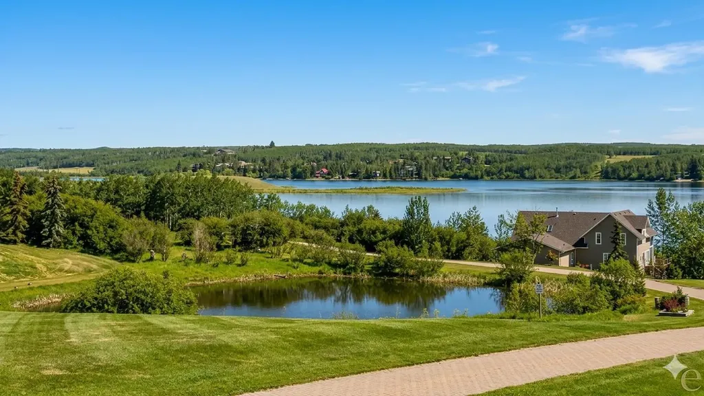 25054 Pine Lake Road S Rural Red Deer County AB T0M1R0