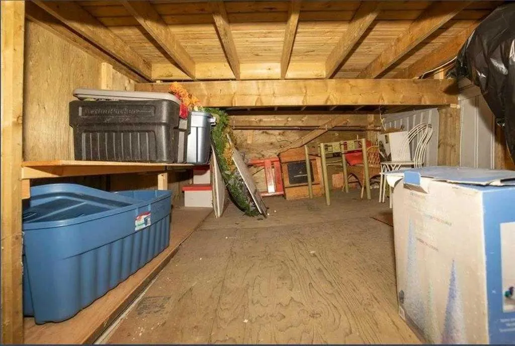 25054 Pine Lake Road S Rural Red Deer County AB T0M1R0