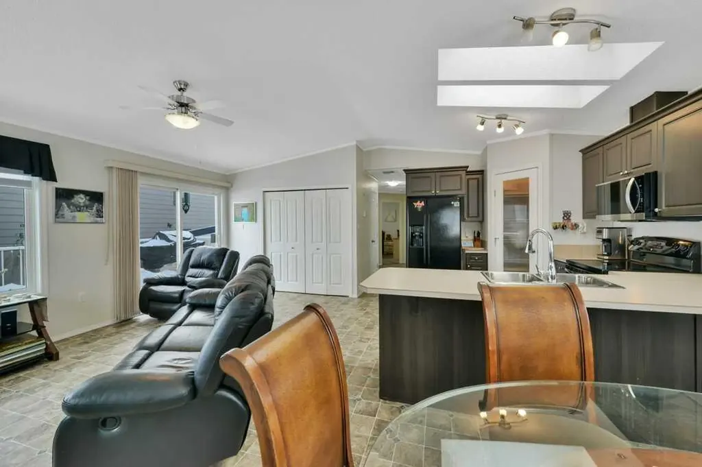 25054 Pine Lake Road S Rural Red Deer County AB T0M1R0