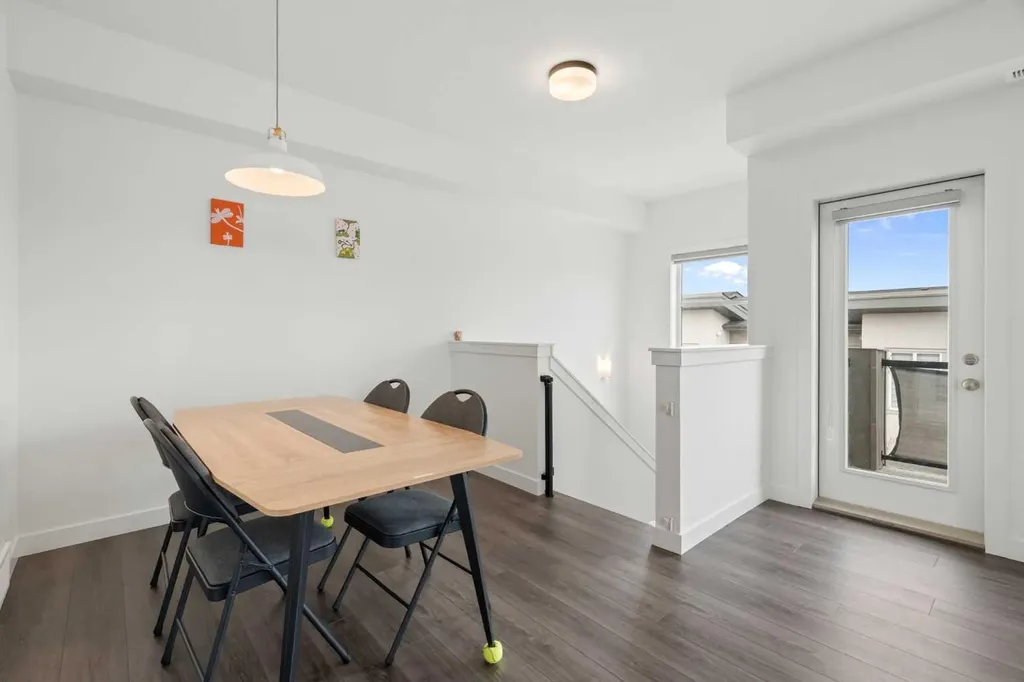 122 Spring Creek Common SW Calgary AB T3H 6E2