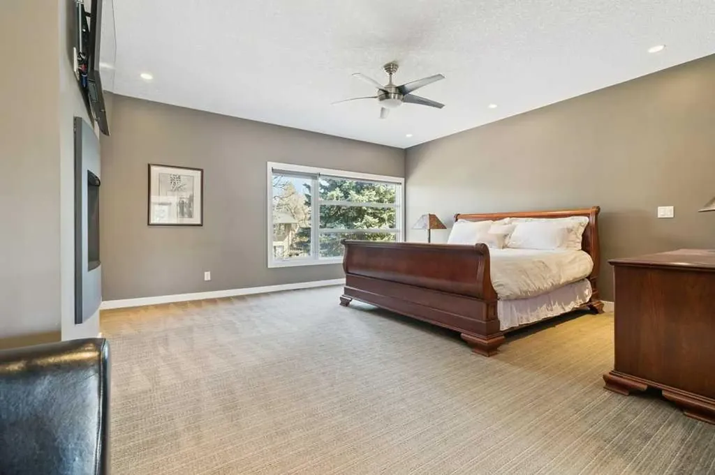 640 Willoughby Crescent SE Calgary AB T2J 2A1