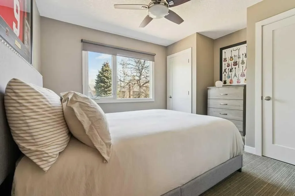 640 Willoughby Crescent SE Calgary AB T2J 2A1