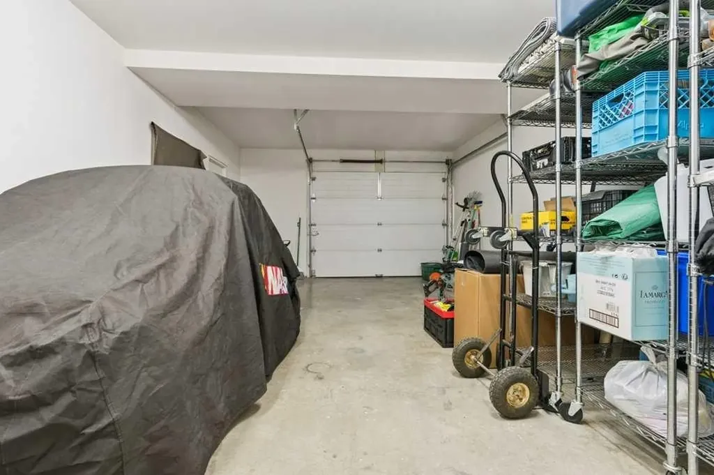 640 Willoughby Crescent SE Calgary AB T2J 2A1