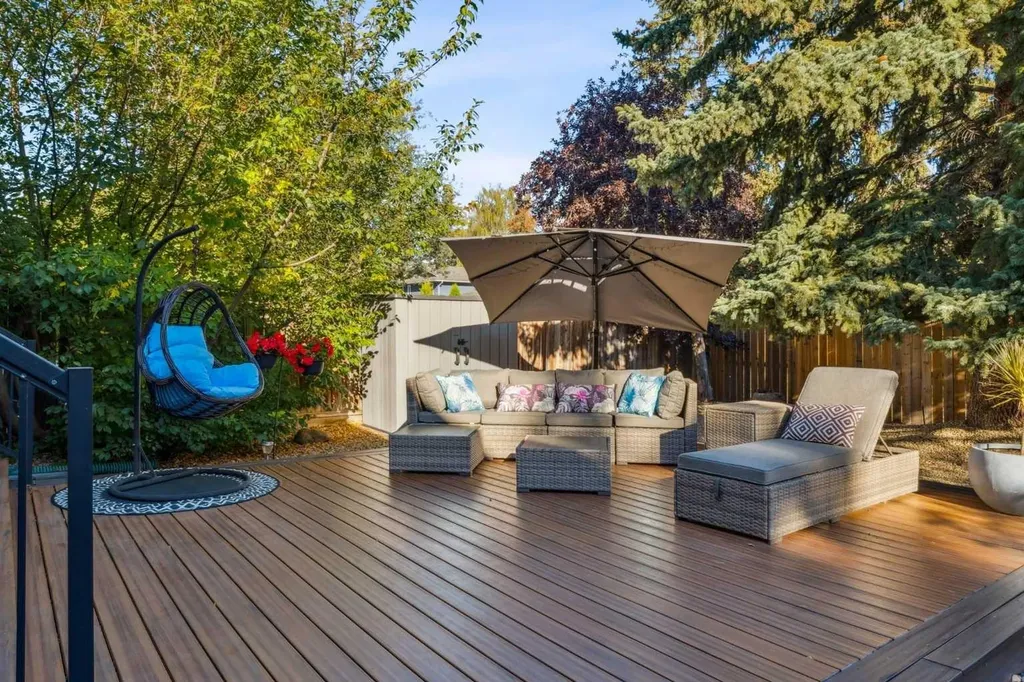 640 Willoughby Crescent SE Calgary AB T2J 2A1
