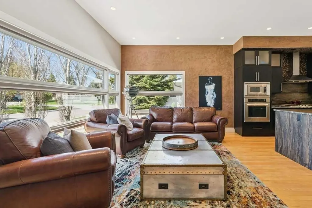 640 Willoughby Crescent SE Calgary AB T2J 2A1