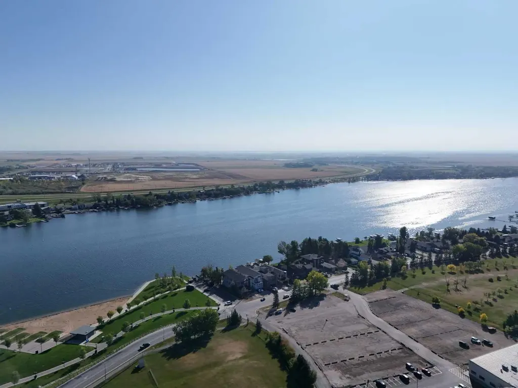 106 Dawson Harbour Grove Chestermere AB T1X 2S4
