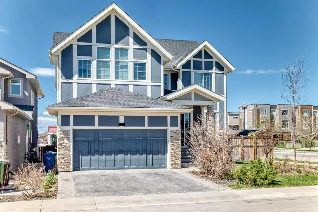 7 Westland Manor SW Calgary AB T3H 0W2
