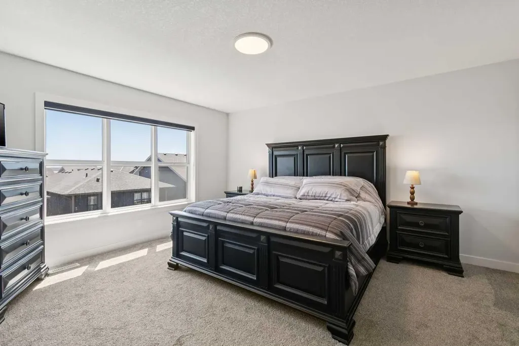 160 Precedence Hill Cochrane AB T4C 2T6