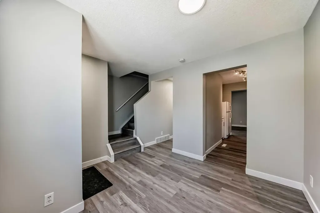 2727 Rundleson Road NE Calgary AB T1Y 3Z3
