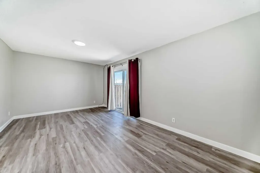 2727 Rundleson Road NE Calgary AB T1Y 3Z3