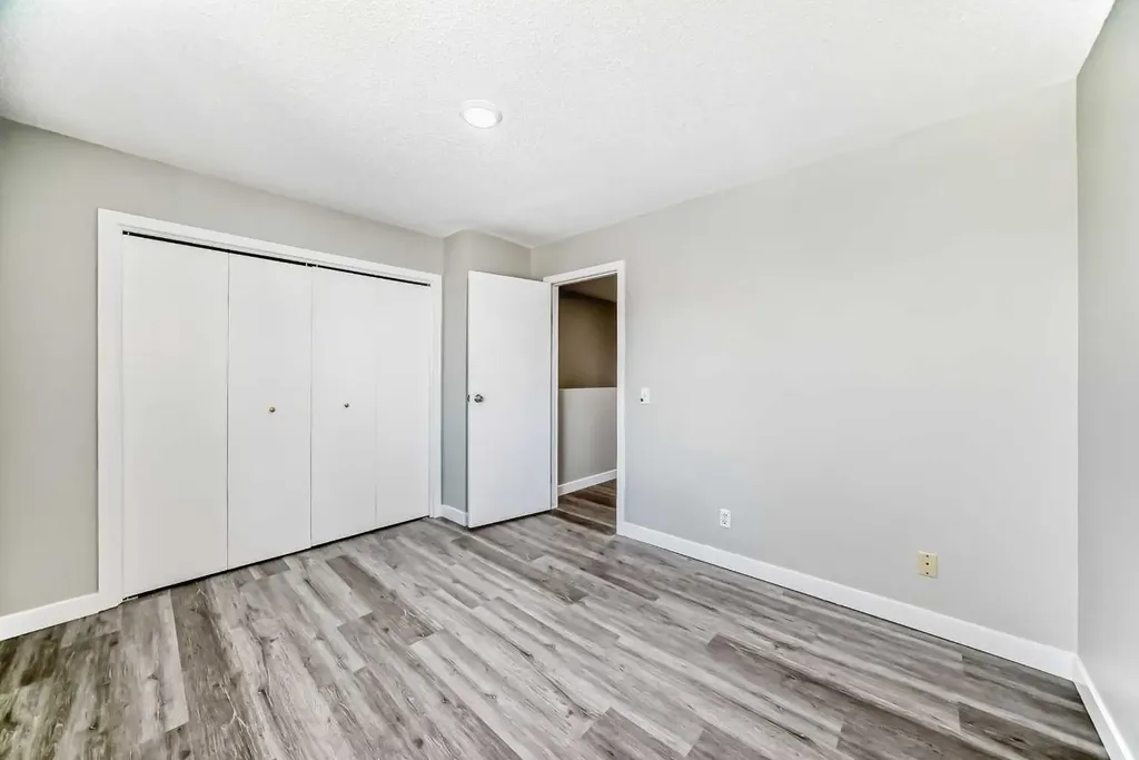 2727 Rundleson Road NE Calgary AB T1Y 3Z3