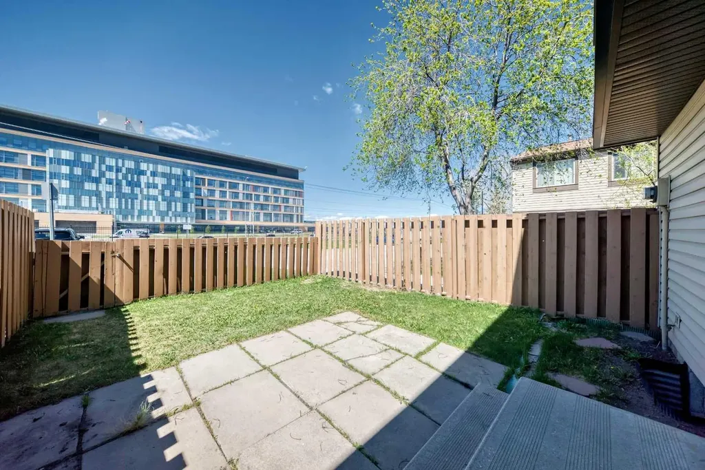 2727 Rundleson Road NE Calgary AB T1Y 3Z3