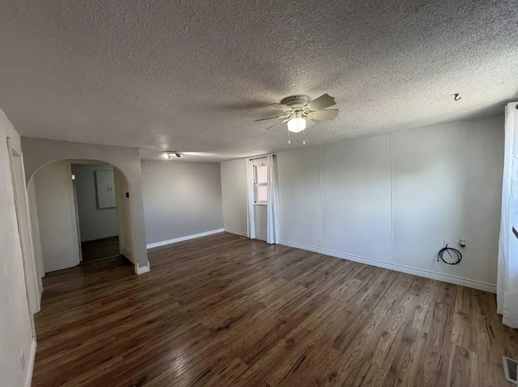 5312 57 Street Taber AB T1G 1L7