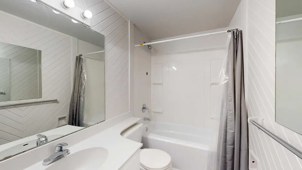 4612 53 Street Stettler AB T4K1J5