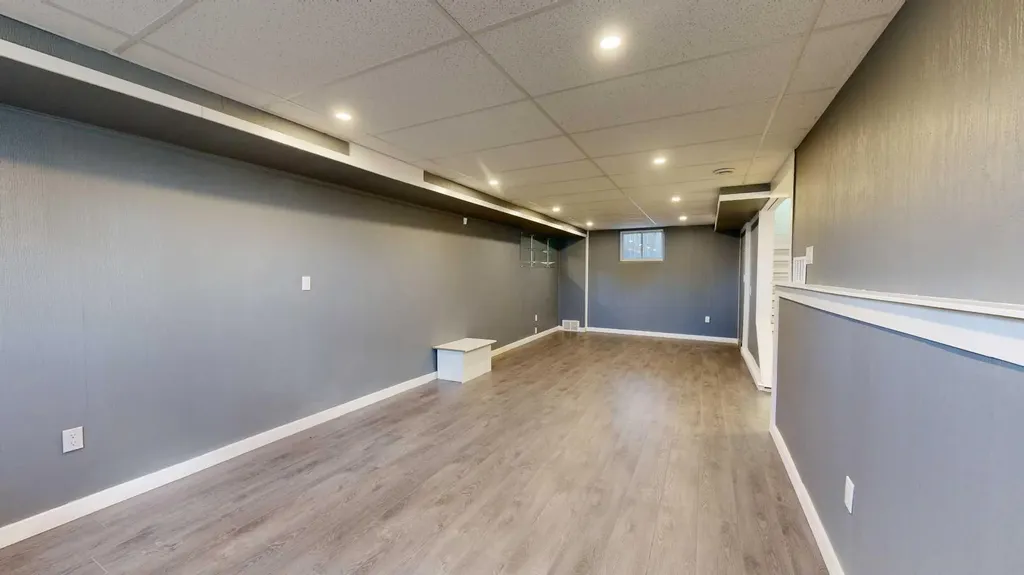 4612 53 Street Stettler AB T4K1J5