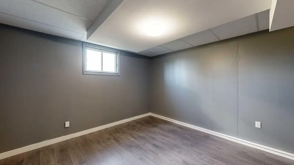 4612 53 Street Stettler AB T4K1J5