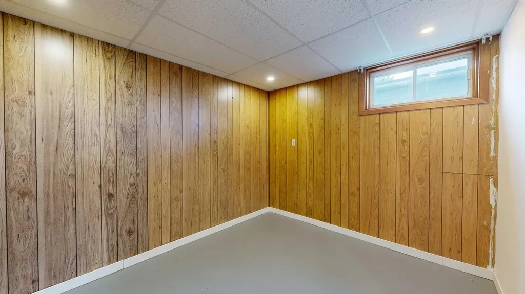 4612 53 Street Stettler AB T4K1J5