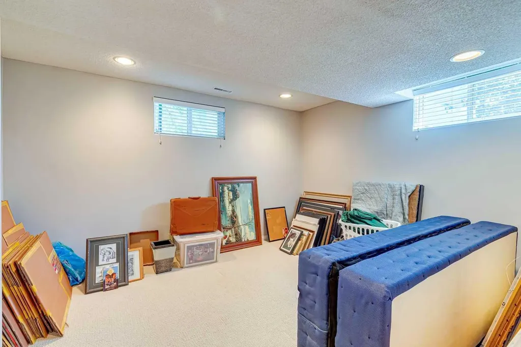 402 Brunswick Avenue SW Calgary AB T2S 1N8