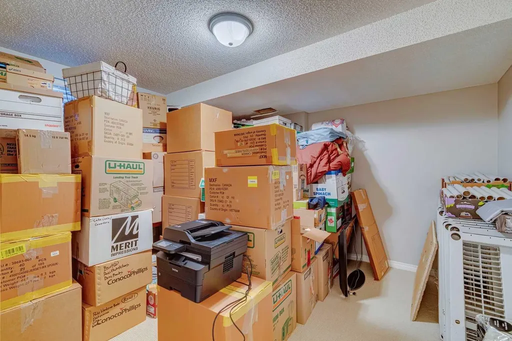 402 Brunswick Avenue SW Calgary AB T2S 1N8