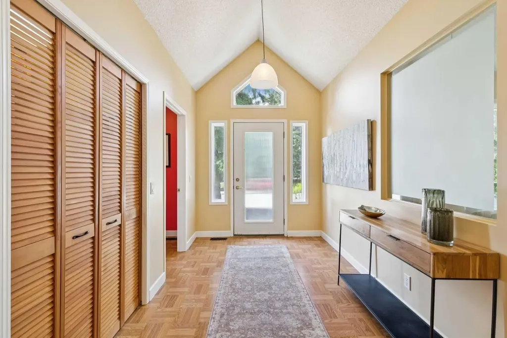 402 Brunswick Avenue SW Calgary AB T2S 1N8