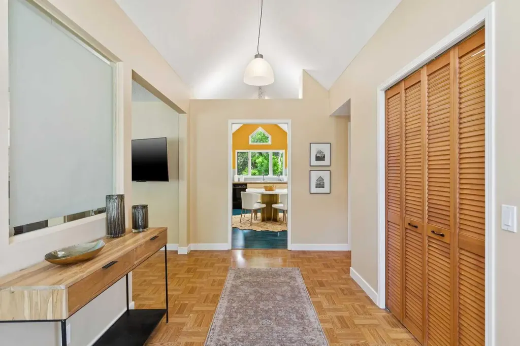 402 Brunswick Avenue SW Calgary AB T2S 1N8