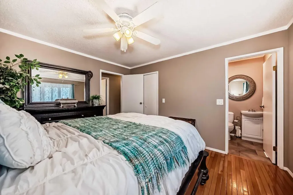 85 Rideau Close SW Airdrie AB T4B 1A7