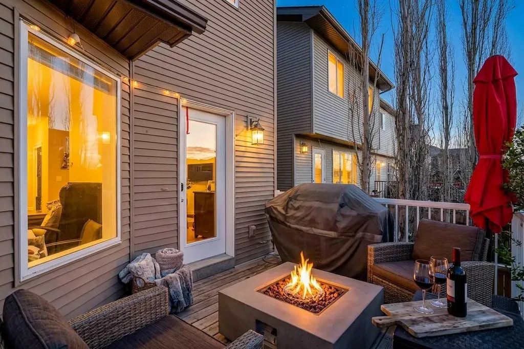 123 Silverado Plains Circle SW Calgary AB T2X 0G5