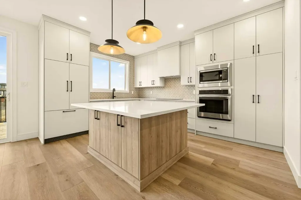 3125 44 Street S Lethbridge AB T1K 8L1