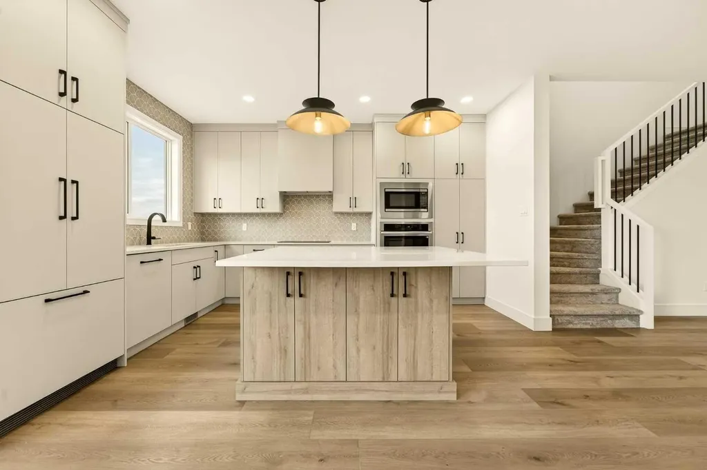 3125 44 Street S Lethbridge AB T1K 8L1