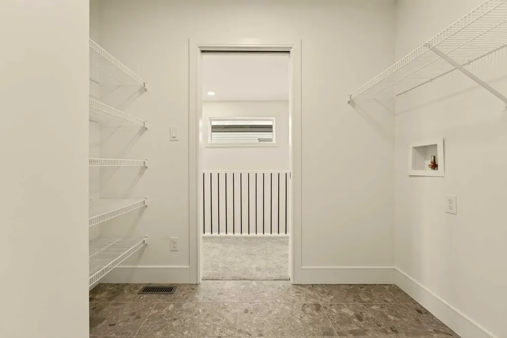 3125 44 Street S Lethbridge AB T1K 8L1