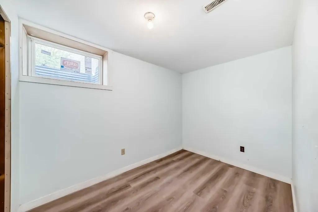 703 58 Street SE Calgary AB T2A 3S3