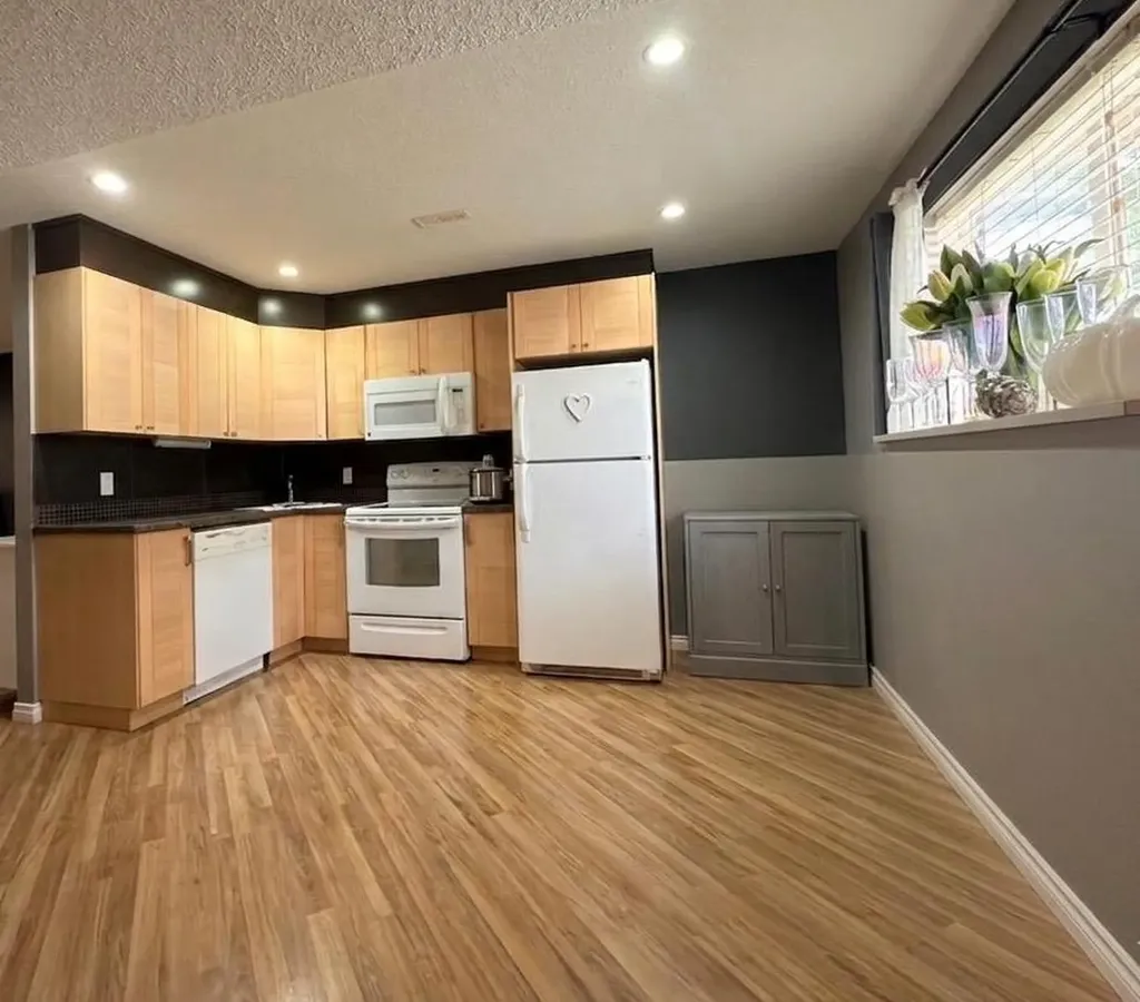 288 Rainbow Falls Drive Chestermere AB T1X 0E4
