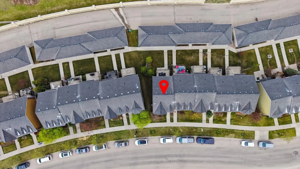 288 Rainbow Falls Drive Chestermere AB T1X 0E4