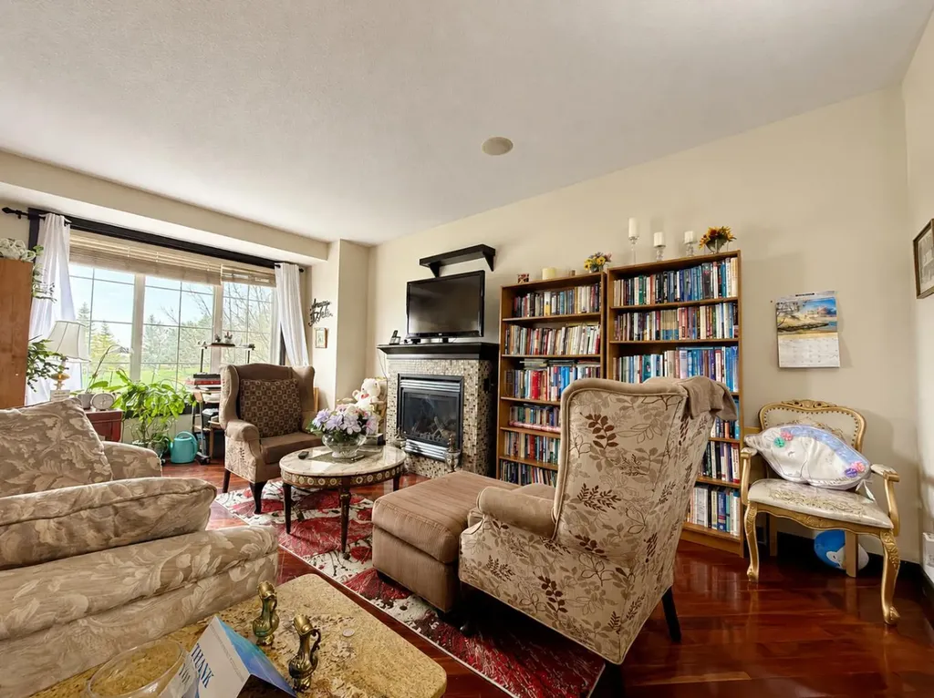 288 Rainbow Falls Drive Chestermere AB T1X 0E4