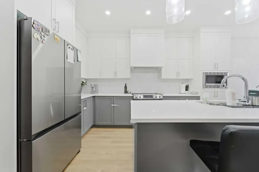 84 Copperhead Grove SE Calgary AB T2Z 5H2