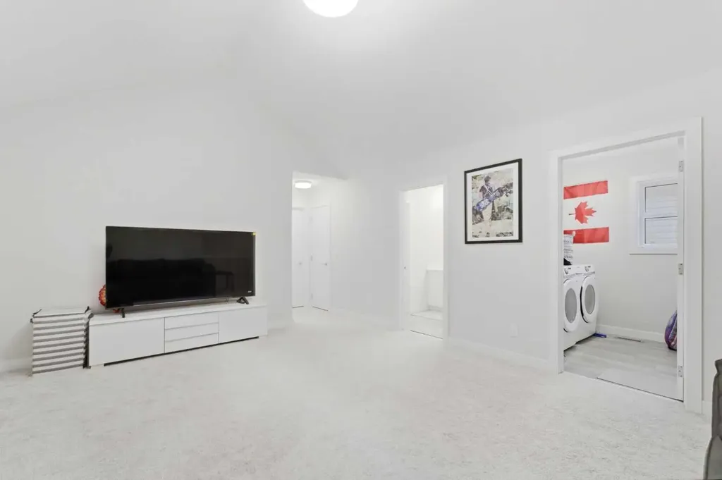 84 Copperhead Grove SE Calgary AB T2Z 5H2