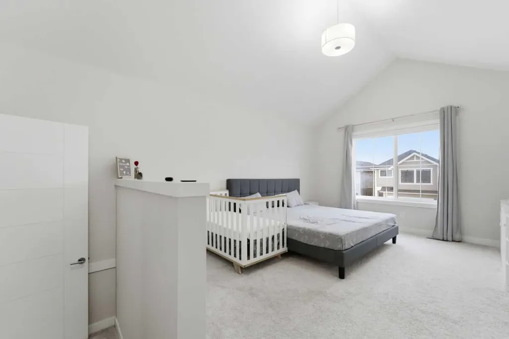 84 Copperhead Grove SE Calgary AB T2Z 5H2