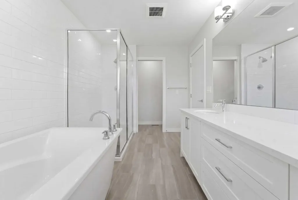 84 Copperhead Grove SE Calgary AB T2Z 5H2