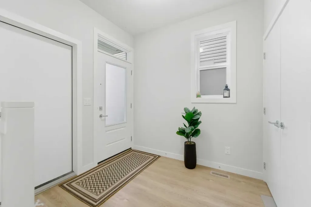 84 Copperhead Grove SE Calgary AB T2Z 5H2
