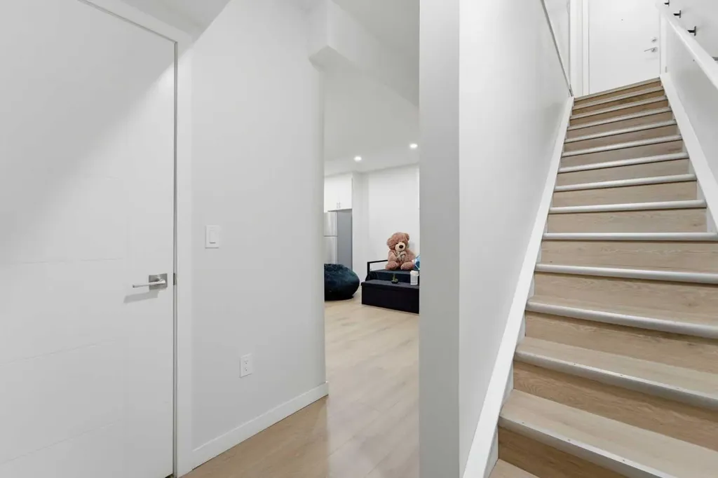 84 Copperhead Grove SE Calgary AB T2Z 5H2