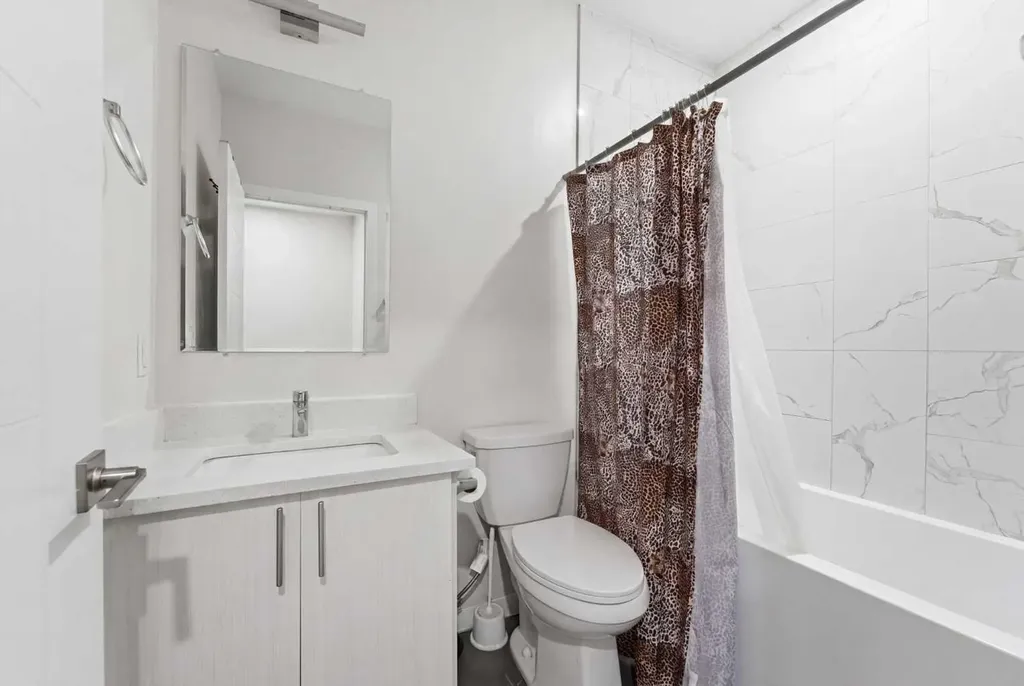 84 Copperhead Grove SE Calgary AB T2Z 5H2