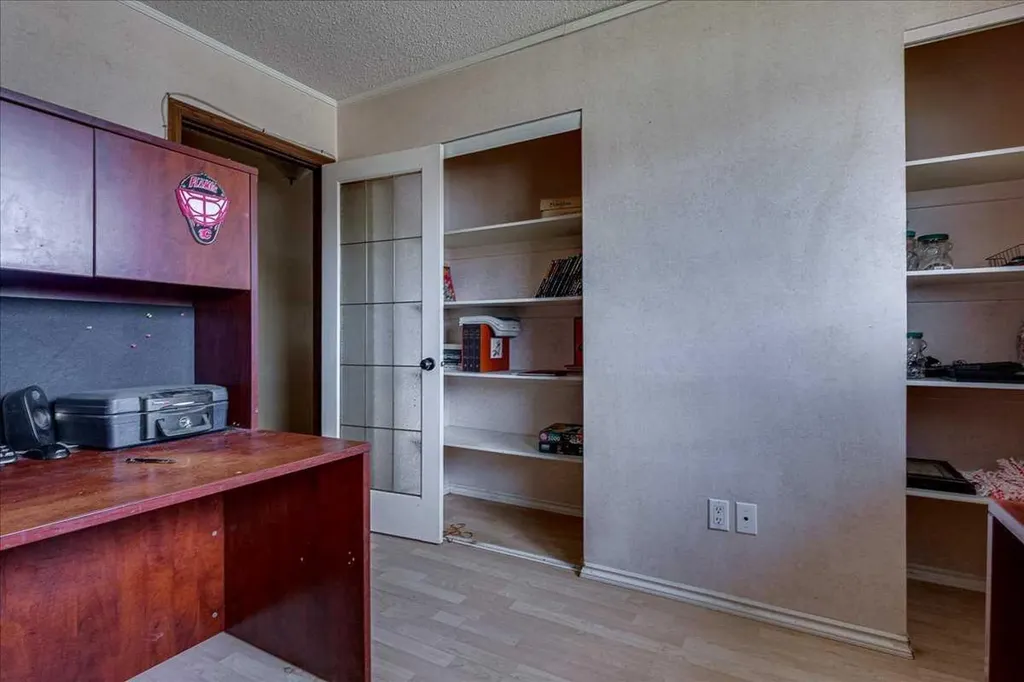 123 Nolan Street Red Deer AB T4P 1Z1