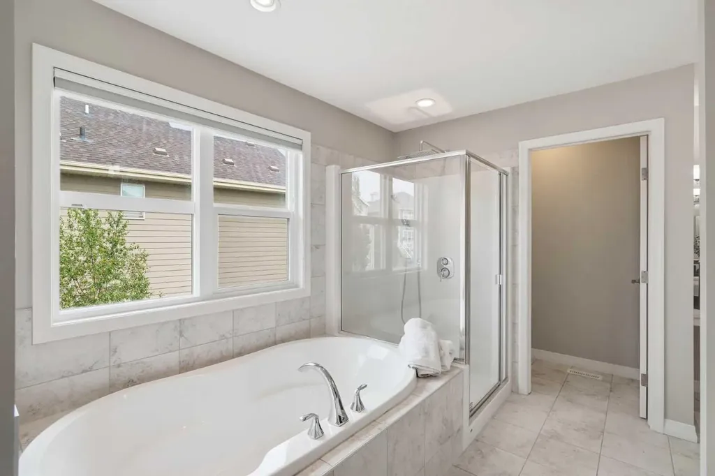 6 Mahogany Lane SE Calgary AB T3M 2J9