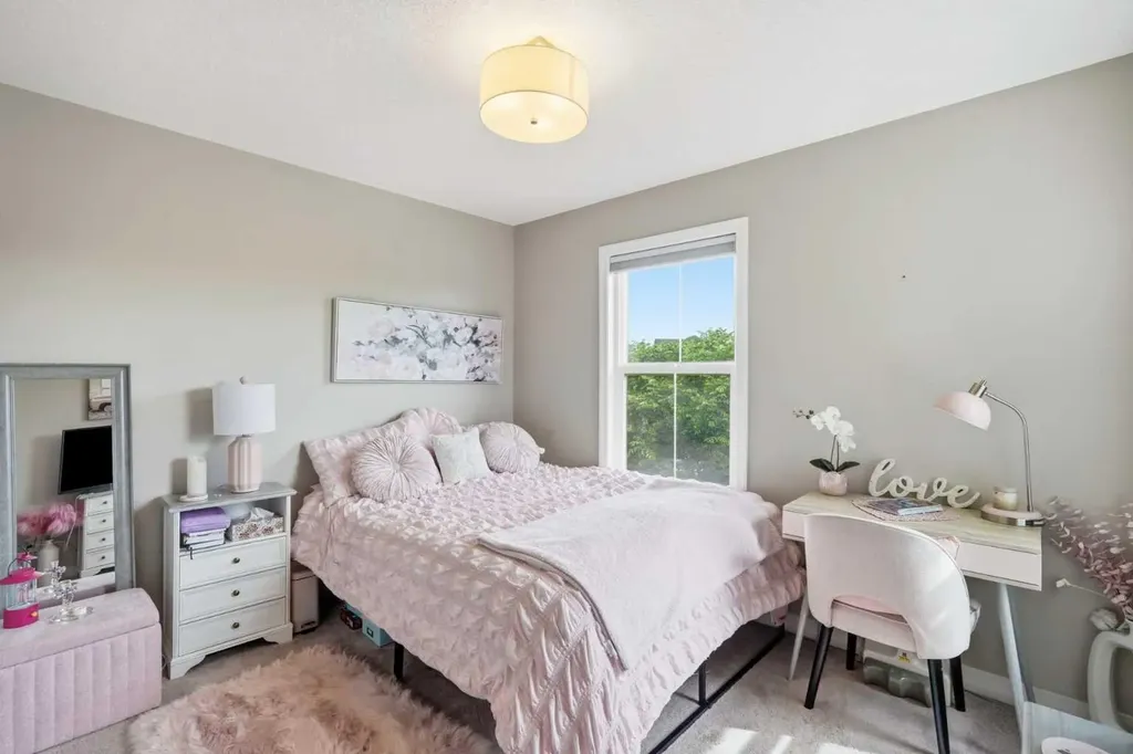 6 Mahogany Lane SE Calgary AB T3M 2J9