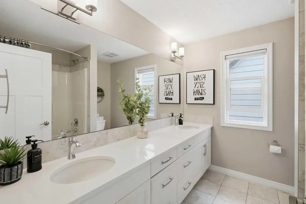 6 Mahogany Lane SE Calgary AB T3M 2J9