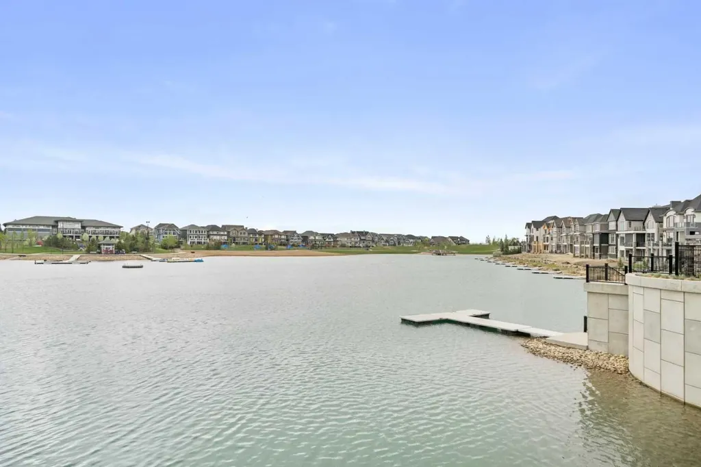6 Mahogany Lane SE Calgary AB T3M 2J9