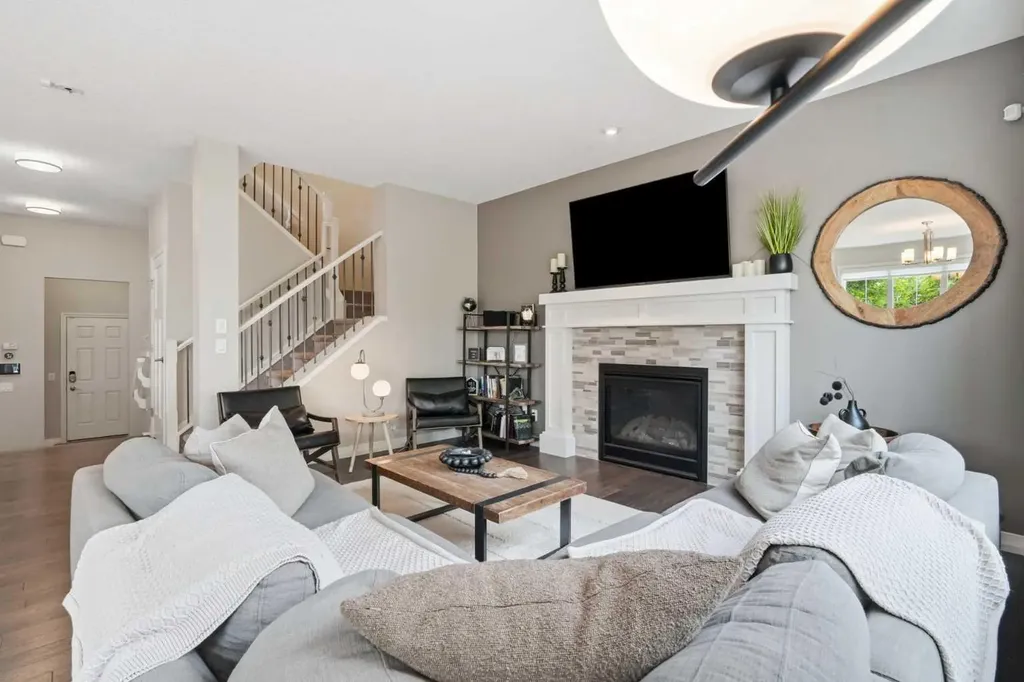6 Mahogany Lane SE Calgary AB T3M 2J9